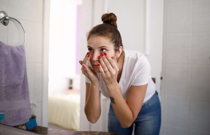 como suavizar sinais de cansaço na pele